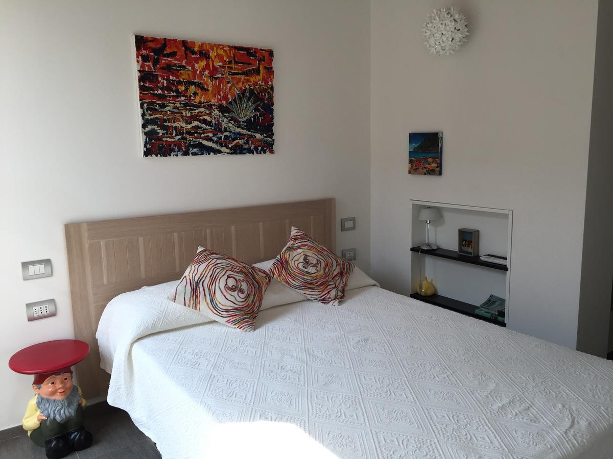 La Casa Di Andrea Relais Hotel Монтеросо ал Маре Екстериор снимка