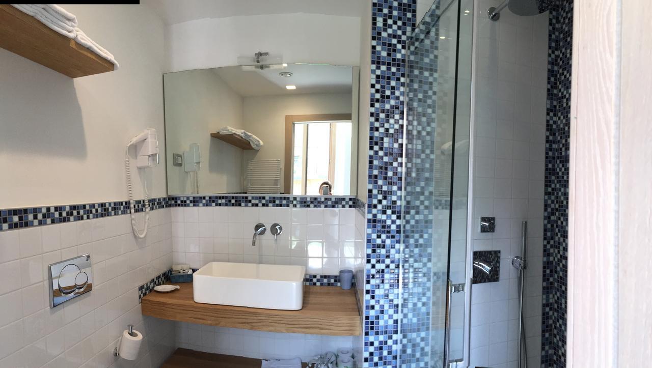 La Casa Di Andrea Relais Hotel Монтеросо ал Маре Екстериор снимка